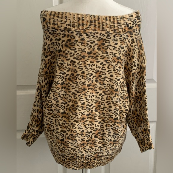 TCEC Boat Neck Animal Print 1/2 Sleeve Pullover Sweaater - Picture 3 of 6